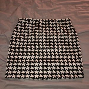 Express Stretchable Elastic Skirt